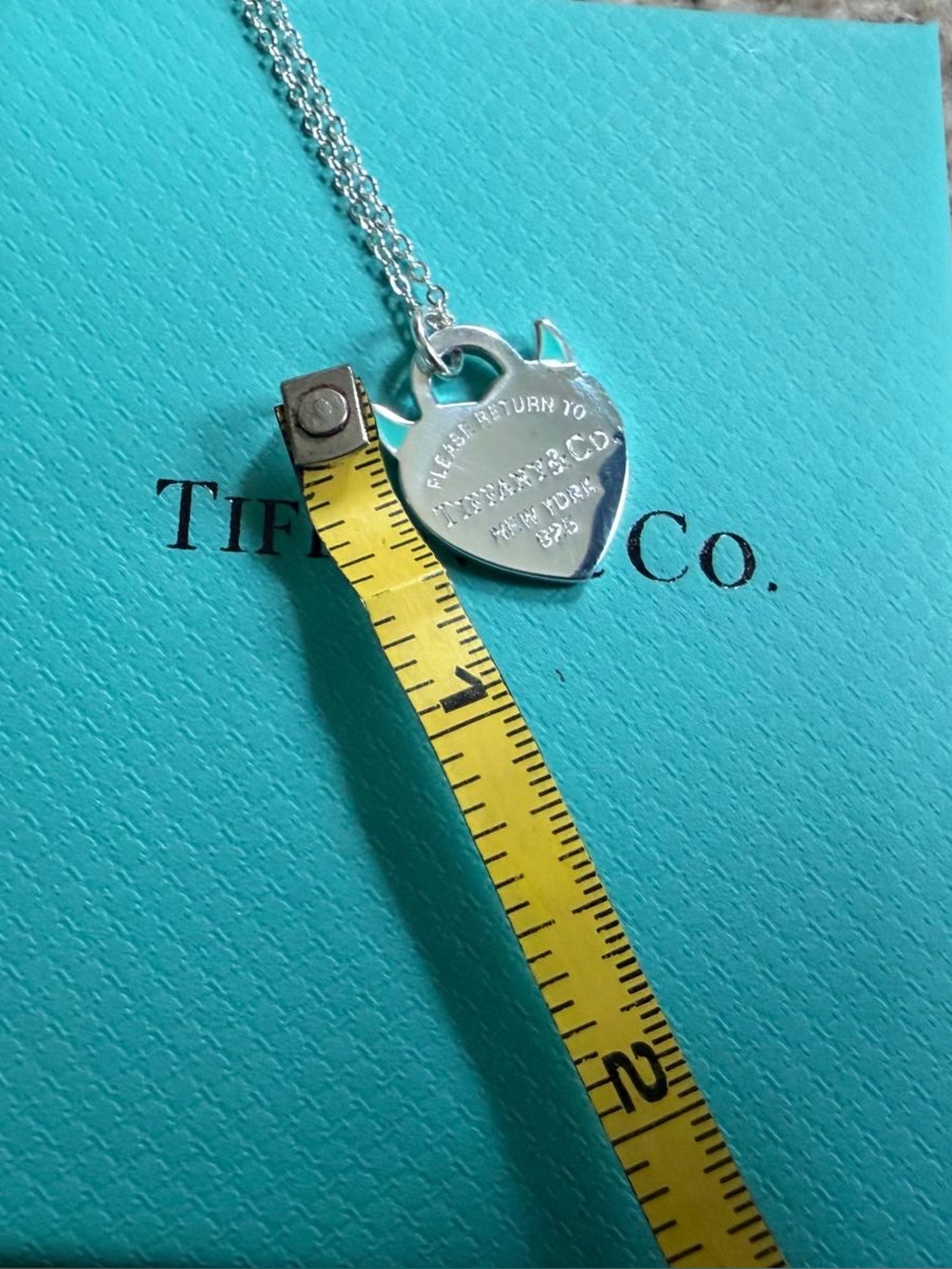 Tiffany & Co. Heart Tag Pendant Necklace in Turquoise and Silver - Picture 11 of 11